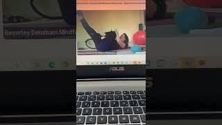 The Pilates single leg stretch to tone the abdominals and strengthen the legs, knees and hips
