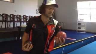 Henselite 'Fusion' VS ' XG's Lawn Bowls Review - Nev Rodda