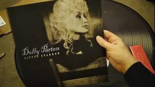 Vinyl Me Parton's May ROTM Unboxing
