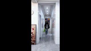 女儿打扮的漂漂亮亮的出门，老爸又在多管闲事#亲子日常 #女儿是爸的小棉袄 #暖心的一幕#父女亲子日常#亲子互动视频#女儿