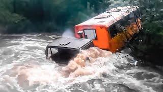 Russian & British Trucks on Flooded Road! GAZ, URAL, KAMAZ, BEDFORD on Heavy Offroad