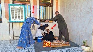 The doctor comes to treat the grandmother and Zahra denies everything.
