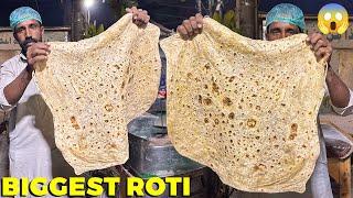 Giant Rumali Roti Making In Pakistan | Pakistan’s Biggest Rumali Roti Making | Pakistani Street Food