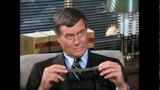 Dallas - J.R. vs. Cliff Barnes (Larry Hagman) - german -