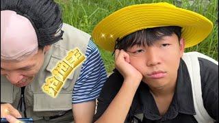 与父母出游时的绝望，你们有没有这么尴尬过#内容过于真实 #搞笑 #校园