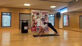 FIT IM WOHNZIMMER Strength & Stretch mit Dany