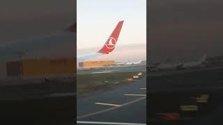 Landing #trending #highlightseveryone #turkishairlines #landing #istanbul #türkiye #foryou