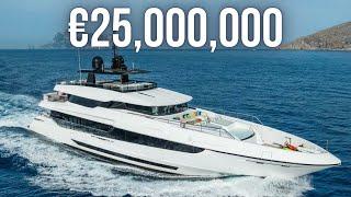 Touring a €25,000,000 Mangusta Oceano 43 SuperYacht