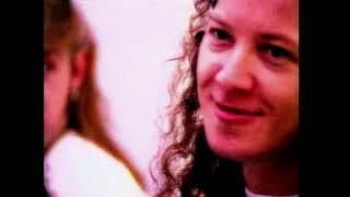 The Screaming Jets - Sad Song (Official Music Video)