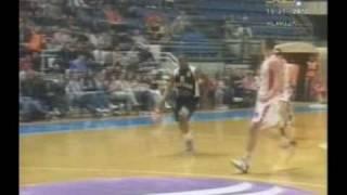 Jan Vesely  "SPECTACULAR DUNK" (Crvena Zvezda-Partizan 28.04.2010)