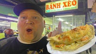 Exploring Saigon's Best Banh Xeo:  Banh Xeo 46A