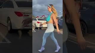 Braless no bra bouncy bouncing boobs dancing tiktok nip slip boob