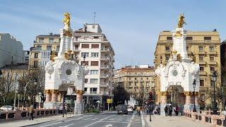 Walking in Donostia-San Sebastian (Spain)