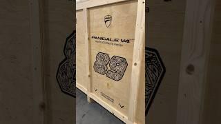 Unboxing the MotoGP Ducati Jorge Martin Replica Panigale Nr89