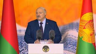 Лукашенко: Готовьтесь! Бомжей, тунеядцев в стране не будет!  // Полная речь в Климовичах. Дожинки