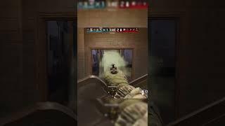 Siege X Entire Round Gameplay!