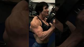 Female bodybuilder biceps | back muscles | fbb muscles  #fbb #bodybuilding #bodybuilder