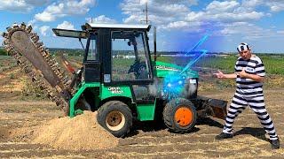 The Tractor broken down - Policeman Dima ride on power wheel bike to help man