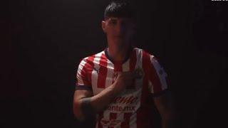 CHIVAS PRESENTA EL REGRESO DE PULIDO EN VIVO 2025