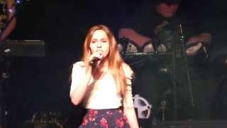 Chloe Maillet - Style by Taylor Swift