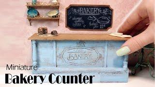 How To Mini Bakery Counter Tutorial + Shelves & Chalkboard DIY www.sugarcharmshop.dk