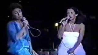 Gal Costa e Elis Regina - Ilusão a Toa