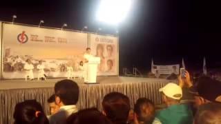 PAP's Lee Yi Shyan singing at Bedok rally