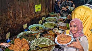 WARUNG NASI LODEH PALING RAME SEDUNIA MASIH TRADISIONAL PAKAI KAYU BAKAR WARUNG KOPI KLOTOK JOGJA