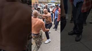 MIKE TYSON & SHANNON BRIGGS STREET FIGHTING IN NEW YORK! #shorts