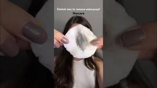 How to Remove Waterproof Mascara Easily!#shorts #goesviral #trendingshorts #makeup #ashortaday #yt
