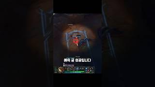 창을 던져 물리 피해를 입힙니다.
