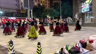 Beijing Aunties Street Dancing