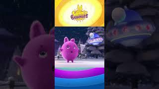 UFO Snow Fight | Christmas Cartoons ️  | Sunny Bunnies #SHORTS