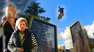 Spinning walls parkour challenge 󠁧󠁢󠁥󠁮󠁧󠁿