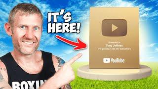 GOLD PLAY BUTTON!!