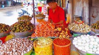 Must TRY ! MOST Famous PHNOM PENH Street Foods | BEST Cambodian Street Food Collection