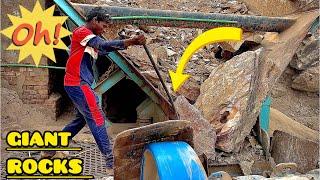 ASMR Giant Jaw Rock Stone Crushing-Soothing Sounds & Powerful Crushing. Sand crushing.#asmr