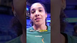Gabby Williams had the reporter speechless “What offseason” 