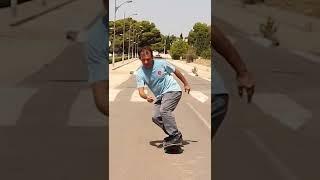 2 OLD SCHOOL SKATEBOARDING TRICKS
