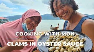 Stir-fried clams in oyster sauce on the beach | Cooking with Mon | Cooking Thai food in Koh Lanta