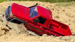 Hummer & Land Cruiser vs. SAND DUNES! ️ Tank to the Rescue! (RC Adventure)