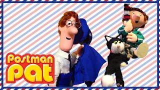 Pat Takes Julian to Work!  | 1 Hour of Postman Pat Full Episodes