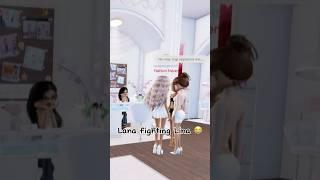 Lana fighting Lina - Dress to Impress Roblox