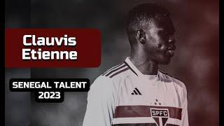 CLAUVIS ETIENNE | Relaxing Football