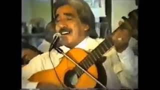 GUILLERMO MONTES DE OCA y la guitarra de JUAN BARROCA y el bombo de CHANGO MALDONADO..año 1990