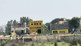 आवाशीय प्लॉट डांगीपार में 37*51=1,887 बर्ग फिट रोड 22 फिट चौड़ा रेट 1850 रु० अनिल मौर्य 9936850505