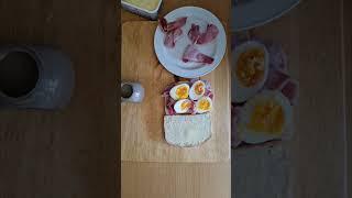 Hubby made a sandwich for himself. #food #sandwich #breakfast #cookingtutorials #shortsvideo #shorts