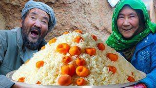 Cooking Kishta Palow with Elderly Cave Dwellers || Village Life in Afghanistan