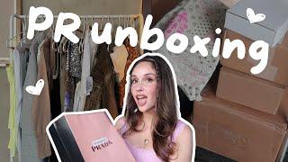 Majorrrr PR unboxing haul (makeup, skincare, summer to fall clothes)