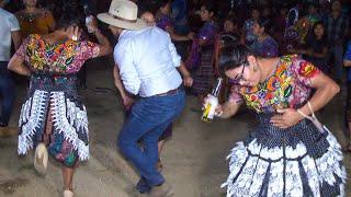 Dijo Que No Sabe Bailar Y Mira Ya No Deja De Bailar